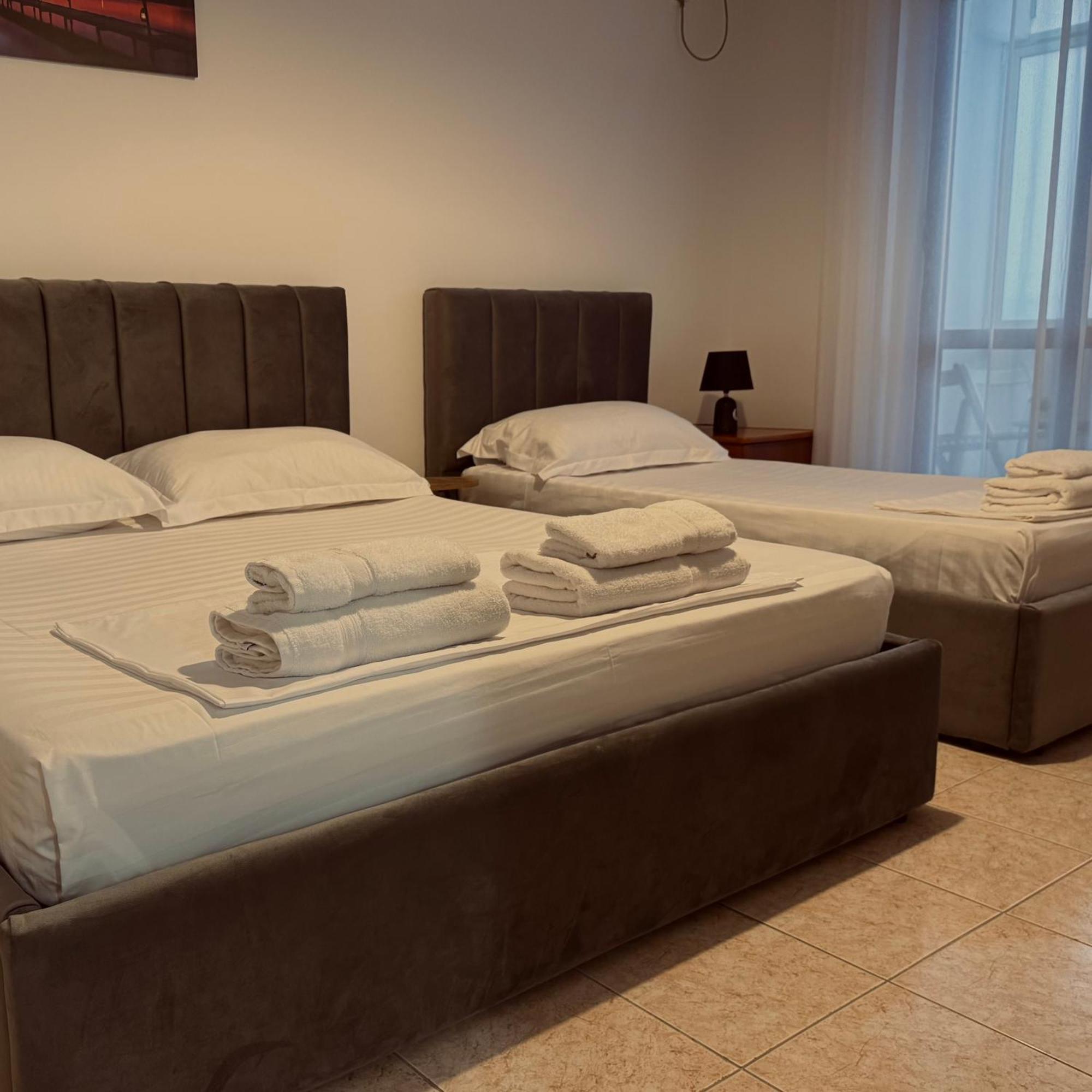 Rum i privatbostad Hi5 Tirana